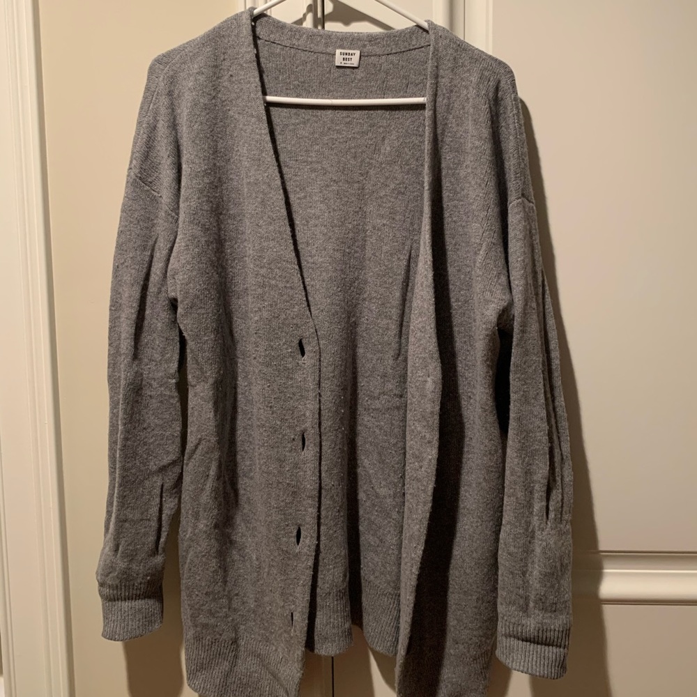 Aritzia Sunday’s Best Grey Cardigan